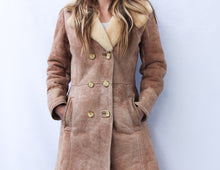 Load image into Gallery viewer, The Après Shearling