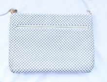 Load image into Gallery viewer, Linked Up Mesh Shoulder Bag