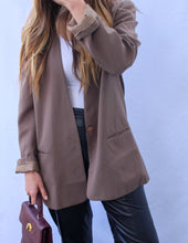 Load image into Gallery viewer, Kim Minimalist Blazer