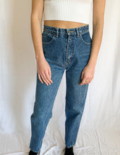 Load image into Gallery viewer, Vintage Cola Jeans